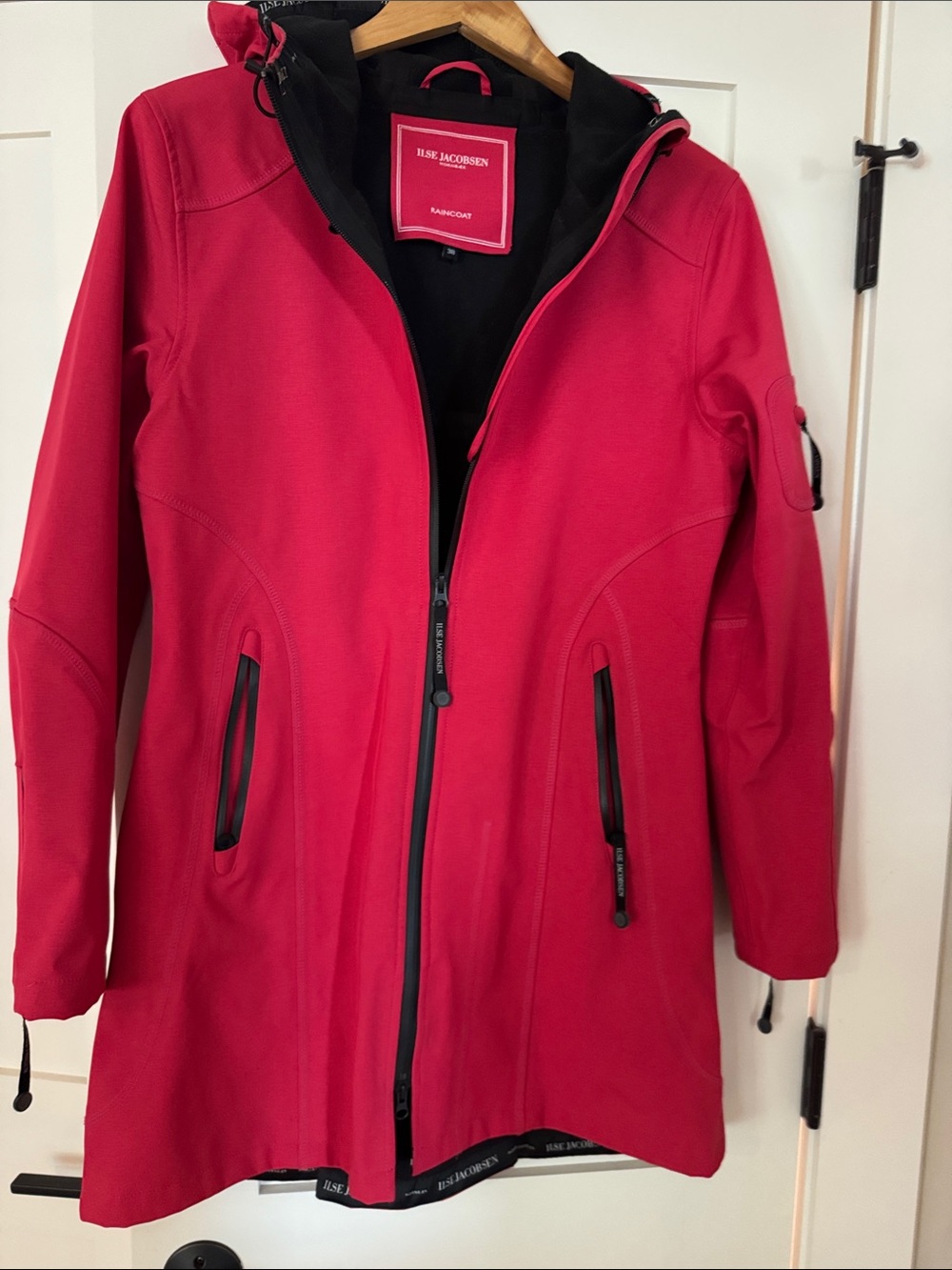 Ilse Jacobsen dark pink Hooded Raincoat Trench. Beautifully made! Hard to beat.